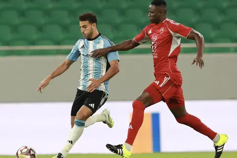 بداية مثيرة للموسم.. حمدي فتحي يتسبب في ضربة جزاء على الوكرة أمام العربي 